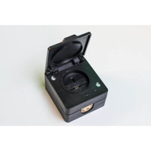 Розетка электрическая 42 В. (полюсная)