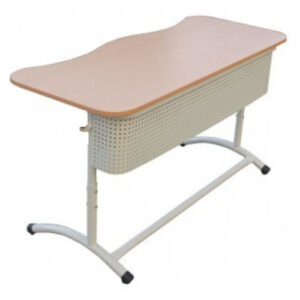 Парта школьная двухместная.Регулируемая по высоте.Труба круг 28х32мм.ЛДСП 16 мм.Экран передний.Цвет: бук светлый. Ростовая группа: (3-5)