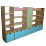 Шкаф-стенка для игрушек. 2800х400х1500 мм.